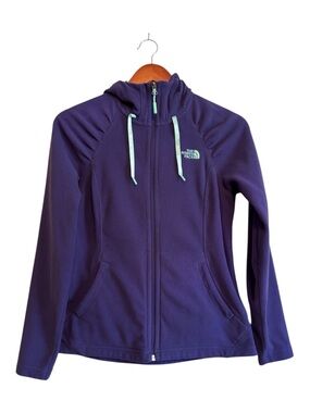 The North Face fleece jacket lightweight women’s size small